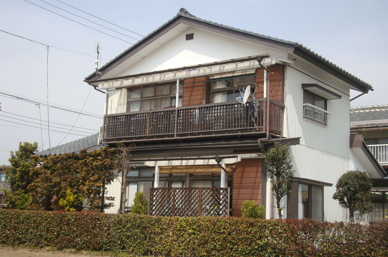 屋根点検作業