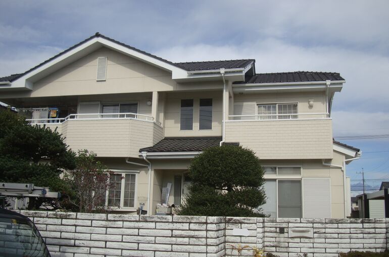 屋根点検作業