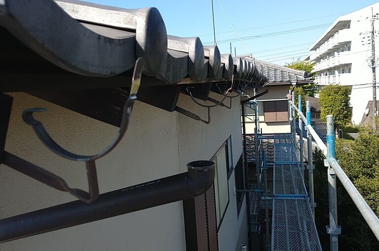 雨樋金具増量、雨樋交換