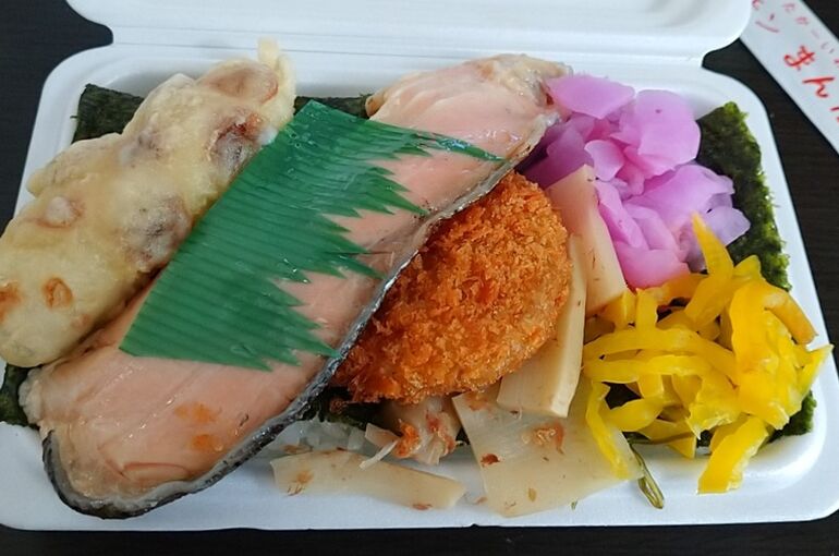 のり鮭弁当