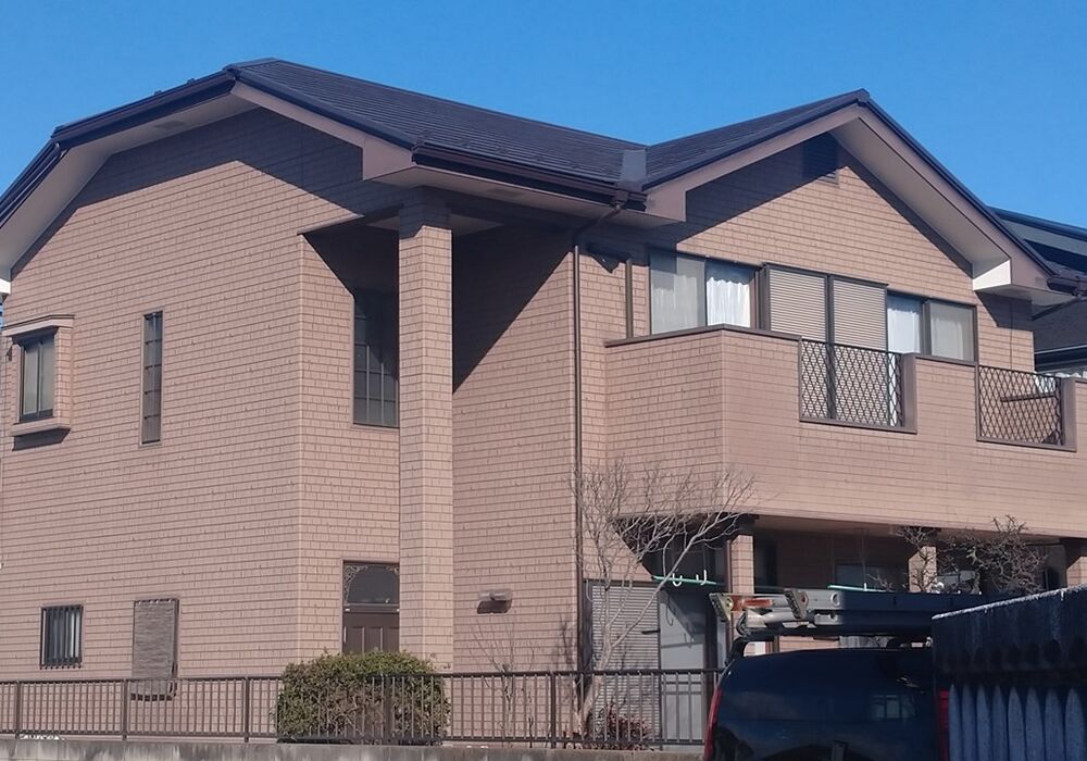洋風スレート屋根から耐震軽量瓦葺き替え工事